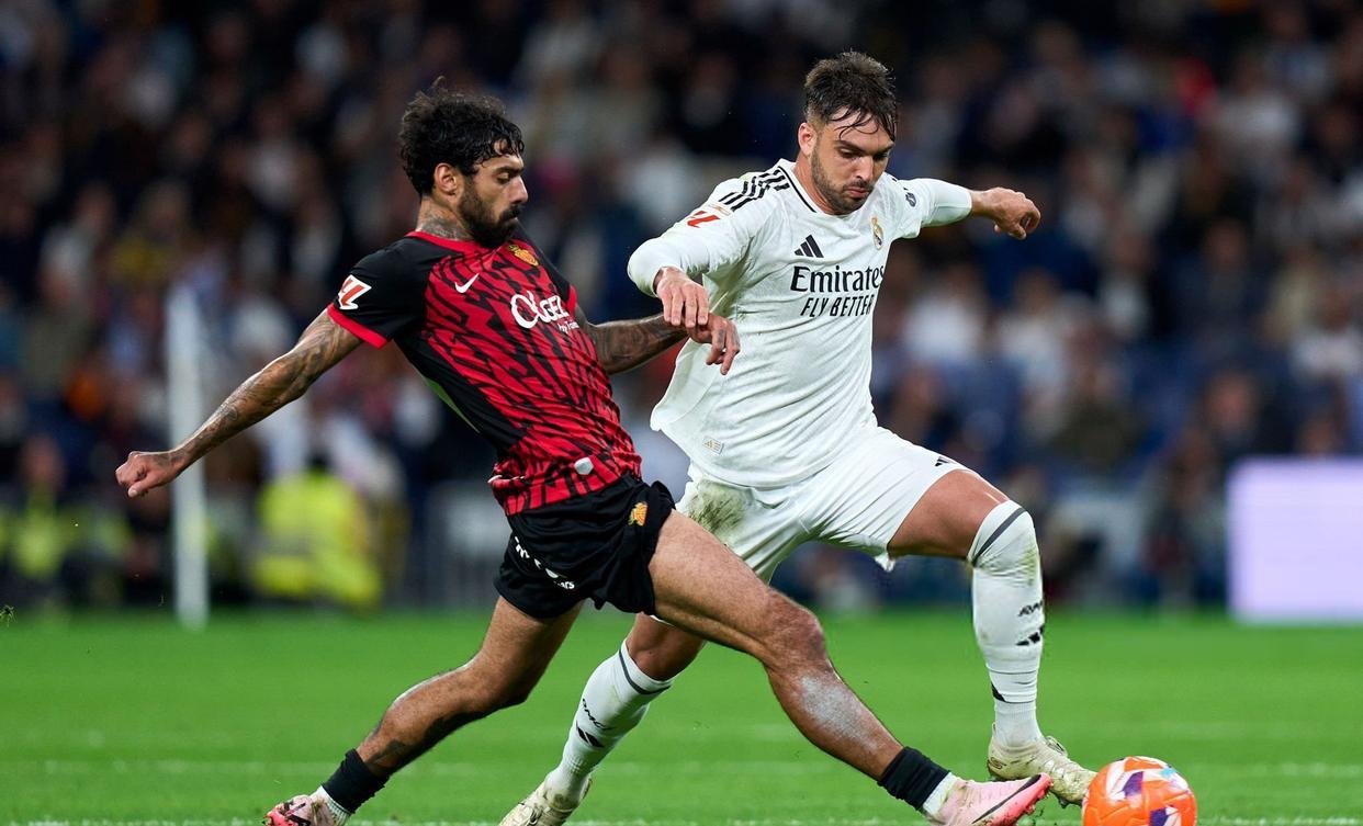 皇马绝杀巴萨，托马斯穆勒乌龙送礼西甲